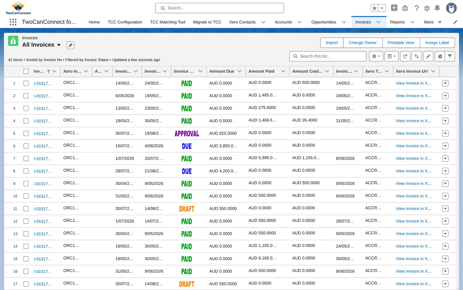The Invoices list view showing colour-coded statuses